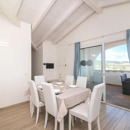 Attico Con Vista Mare A Apartment
